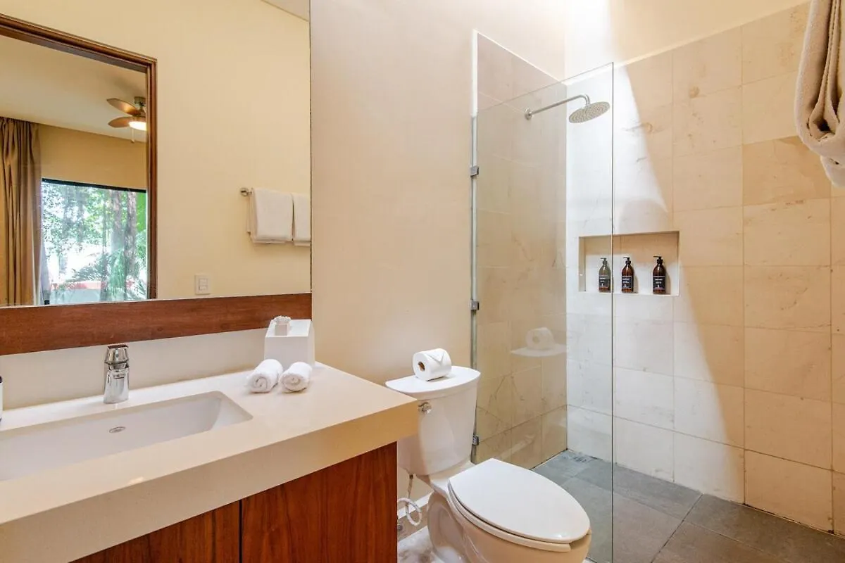 Enjoy Nature At Villa With 100 Year Old Tree, Private Pool & Concierge Service 0*, Tulum